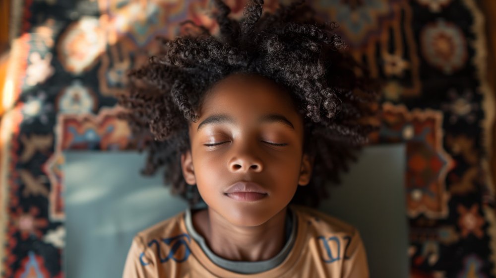 Building Healthy Mealtime Independence in Autistic Children
